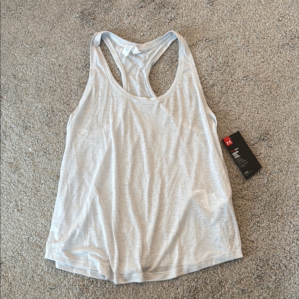 Under Armour Light Gray Relaxed Racerback Tank Top size Small NET